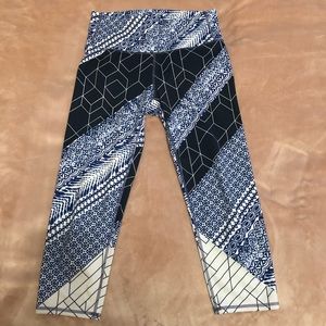 Athleta High Rise Chaturanga Batik Print